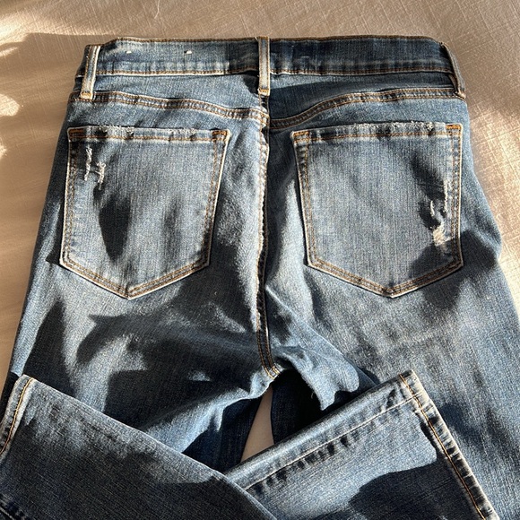 Ann Taylor Modern Skinny jean mild distress medium wash size 28 - Picture 5 of 7